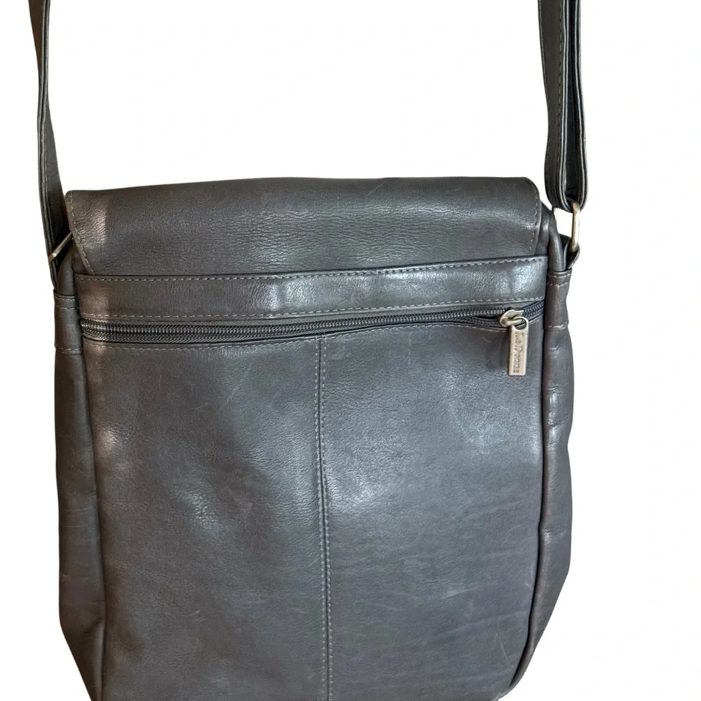Le Donne shoulder bag Colombian Vaquetta leather handcrafted artisans